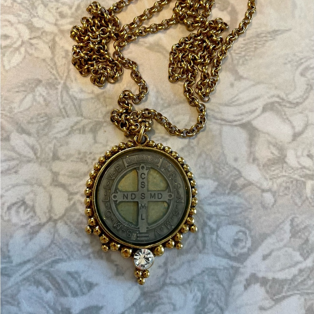 Virgin Saints & Angels Large San Benito Medallion - Picture 6 of 13